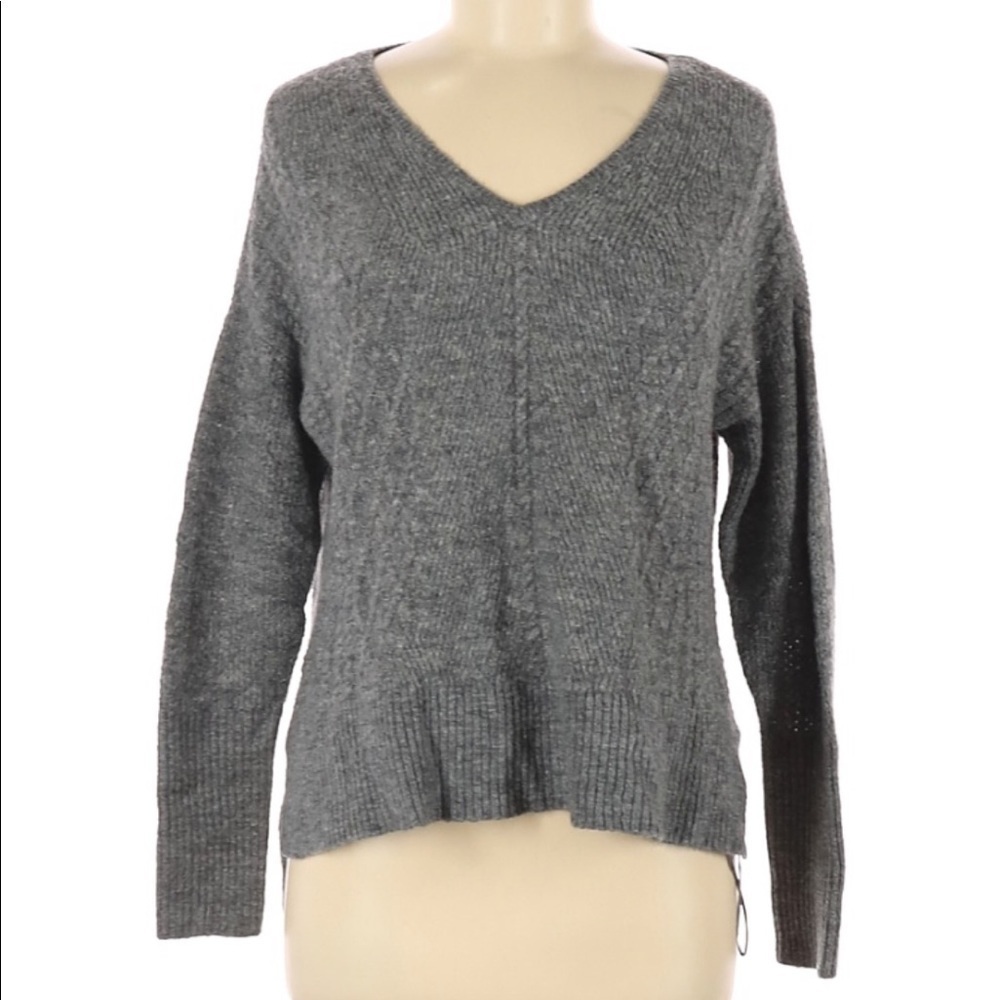 ELLE sweater - Picture 1 of 3